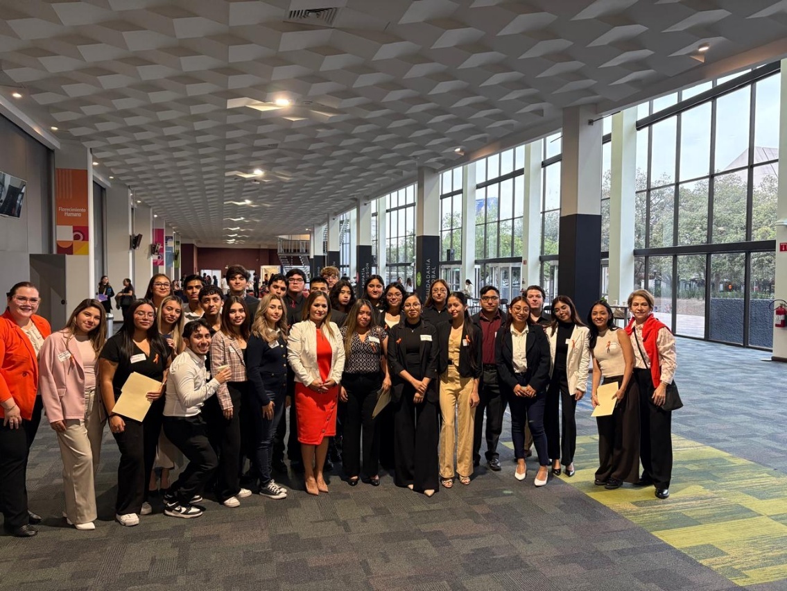 Participación y coordinación en el evento “Foro de Diálogos Interuniversitarios”, al ampar